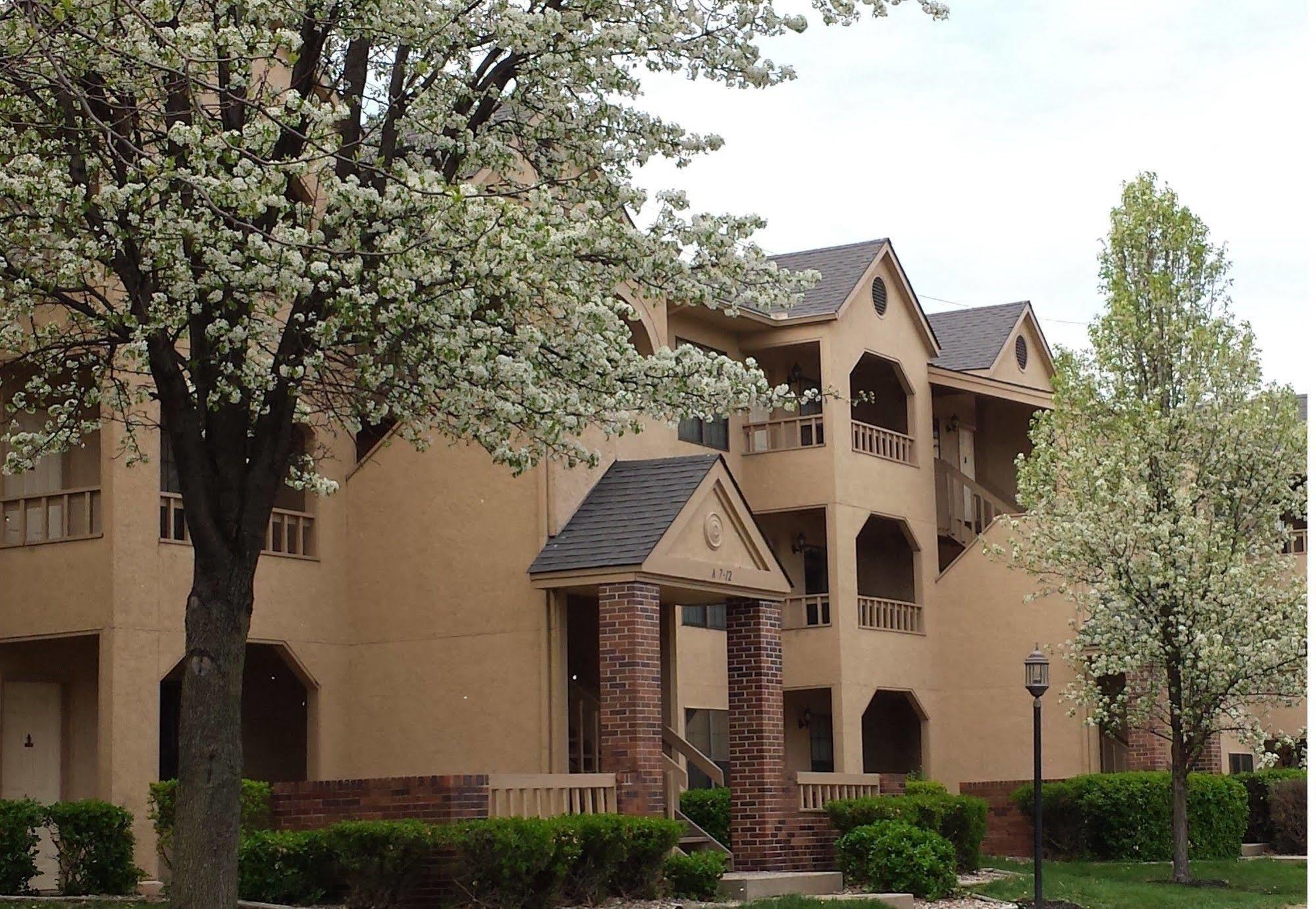 Condotels Lansing Exterior foto